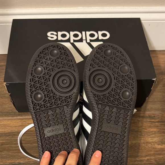 NWT - Adidas Samba Classic White Sneakers - Picture 3 of 5